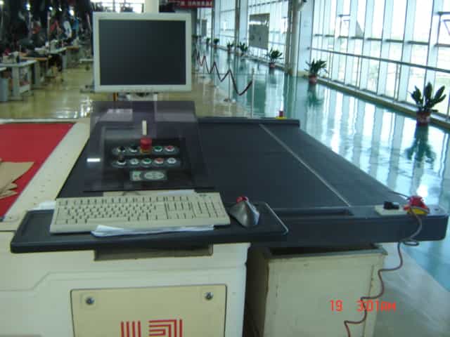 computer cutting machine for men's suits