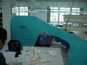 cutting trimming-China mens garments mill