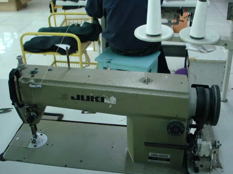sewing machine-China men's suits factory