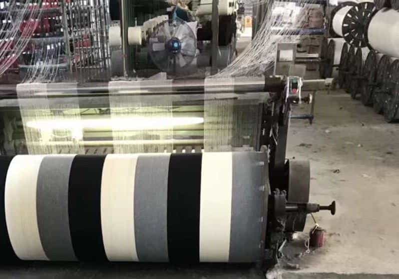 weaving woolen fabric